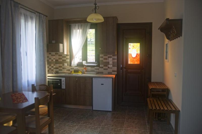 Villa Ktima Kiourelioti Skala Sykamineas Exterior foto
